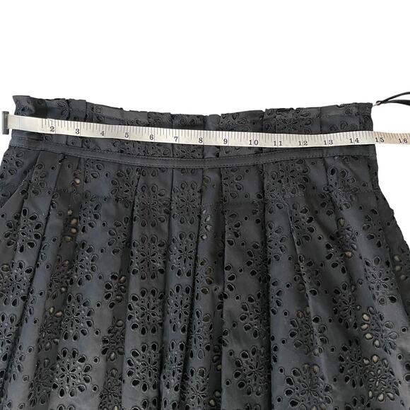 Marc Jacobs Pleated Eyelet Skirt A-line Knee Length Classic Size 8 - Picture 7 of 9